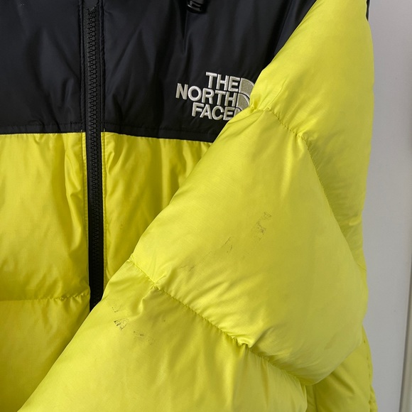 North Face Puffer Coat - Picture 5 of 6